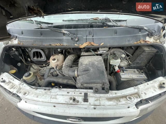 Белый Опель Movano, объемом двигателя 0 л и пробегом 191 тыс. км за 4000 $, фото 8 на Automoto.ua