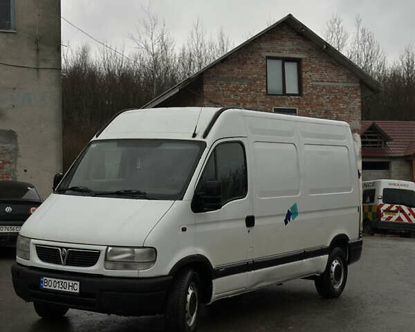 Белый Опель Movano, объемом двигателя 2.46 л и пробегом 300 тыс. км за 5100 $, фото 1 на Automoto.ua