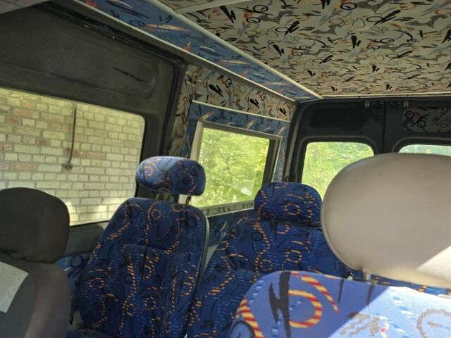 Білий Опель Movano, об'ємом двигуна 2.8 л та пробігом 400 тис. км за 3200 $, фото 6 на Automoto.ua