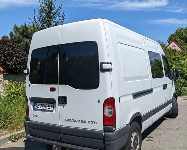 Білий Опель Movano, об'ємом двигуна 2.46 л та пробігом 373 тис. км за 8500 $, фото 3 на Automoto.ua