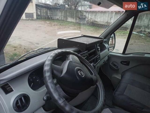 Білий Опель Movano, об'ємом двигуна 2.5 л та пробігом 610 тис. км за 5500 $, фото 2 на Automoto.ua