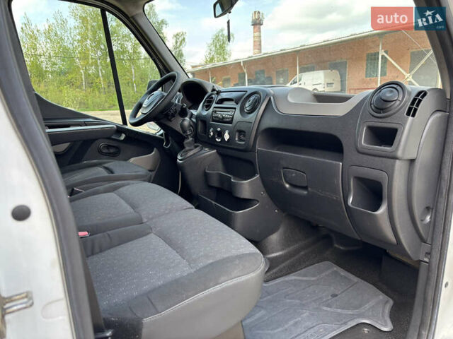 Белый Опель Movano, объемом двигателя 2.3 л и пробегом 390 тыс. км за 9999 $, фото 13 на Automoto.ua
