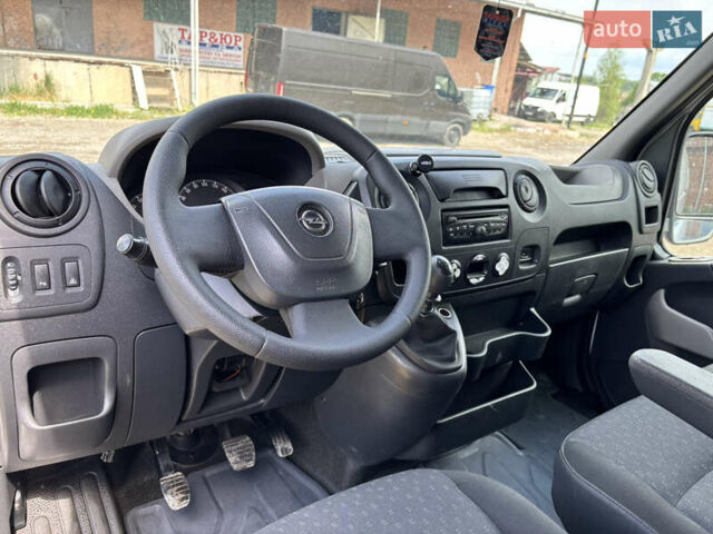 Белый Опель Movano, объемом двигателя 2.3 л и пробегом 390 тыс. км за 9999 $, фото 18 на Automoto.ua