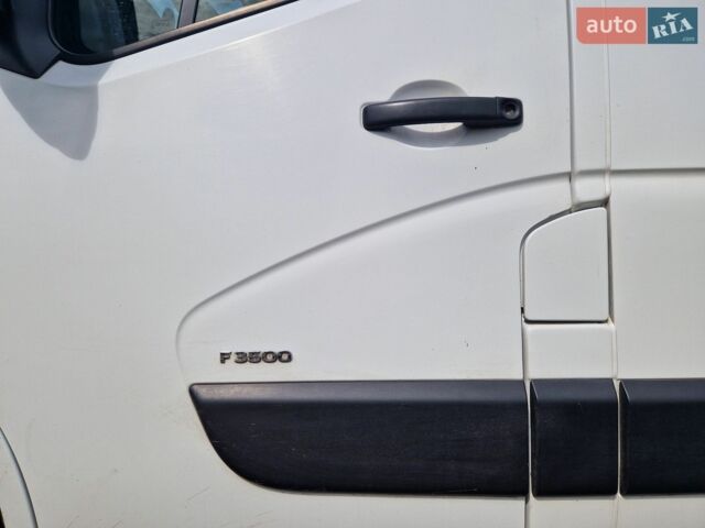 Белый Опель Movano, объемом двигателя 2.3 л и пробегом 282 тыс. км за 12700 $, фото 4 на Automoto.ua