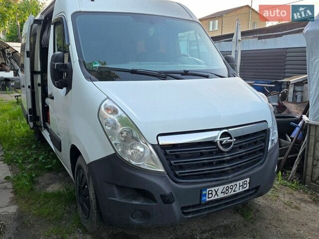 Білий Опель Movano, об'ємом двигуна 2.3 л та пробігом 300 тис. км за 9800 $, фото 3 на Automoto.ua
