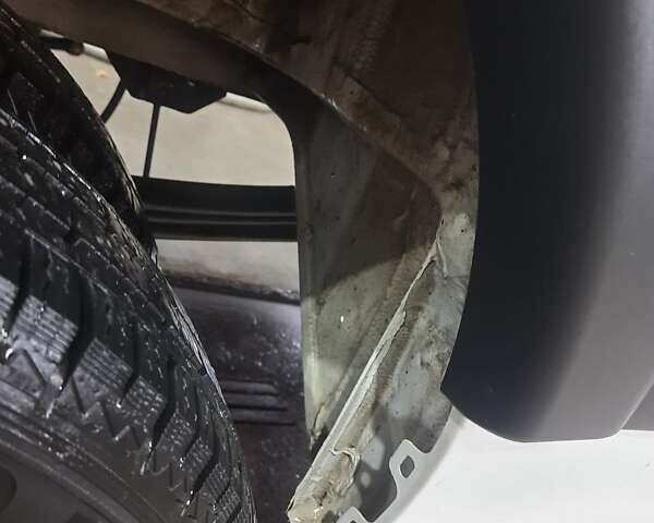 Белый Опель Movano, объемом двигателя 2.3 л и пробегом 409 тыс. км за 12000 $, фото 10 на Automoto.ua