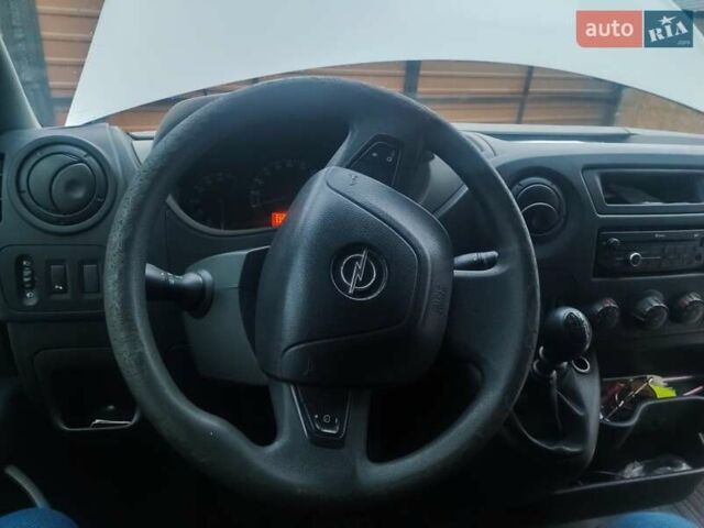 Білий Опель Movano, об'ємом двигуна 2.3 л та пробігом 235 тис. км за 10800 $, фото 6 на Automoto.ua