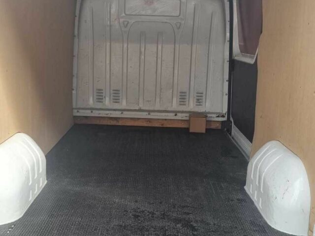 Белый Опель Movano, объемом двигателя 2.3 л и пробегом 392 тыс. км за 13100 $, фото 4 на Automoto.ua