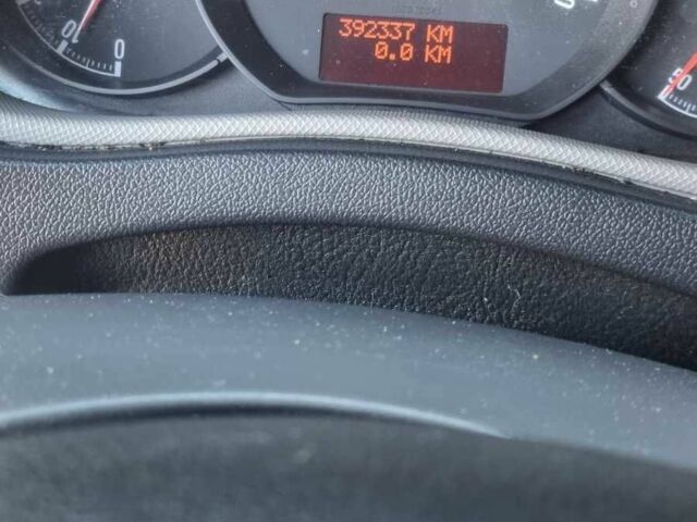 Белый Опель Movano, объемом двигателя 2.3 л и пробегом 392 тыс. км за 13100 $, фото 7 на Automoto.ua