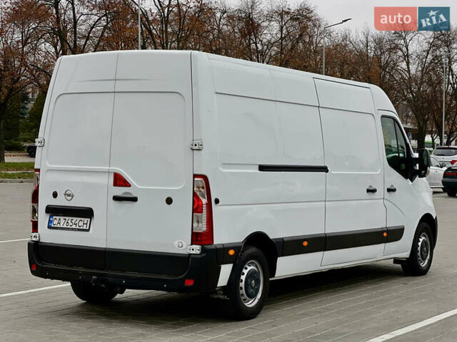 Белый Опель Movano, объемом двигателя 2.3 л и пробегом 455 тыс. км за 14500 $, фото 3 на Automoto.ua