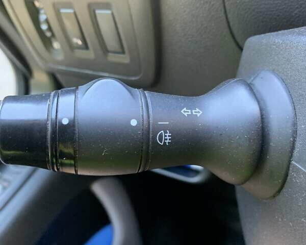 Белый Опель Movano, объемом двигателя 2.3 л и пробегом 252 тыс. км за 12780 $, фото 12 на Automoto.ua