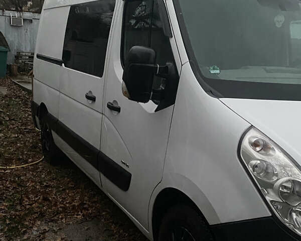 Белый Опель Movano, объемом двигателя 2.3 л и пробегом 3 тыс. км за 12000 $, фото 3 на Automoto.ua