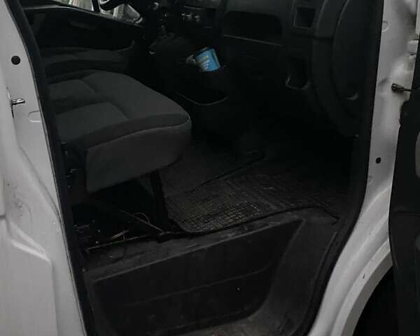 Белый Опель Movano, объемом двигателя 2.3 л и пробегом 3 тыс. км за 12000 $, фото 5 на Automoto.ua