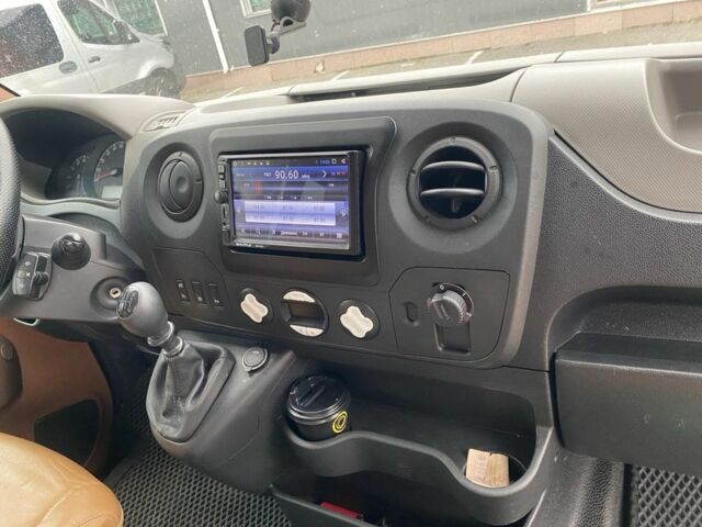 Белый Опель Movano, объемом двигателя 2.3 л и пробегом 3 тыс. км за 16000 $, фото 4 на Automoto.ua