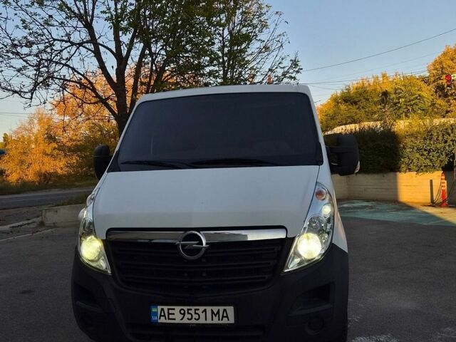 Белый Опель Movano, объемом двигателя 2.3 л и пробегом 225 тыс. км за 17000 $, фото 7 на Automoto.ua