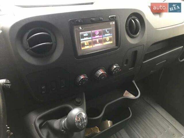 Білий Опель Movano, об'ємом двигуна 2.3 л та пробігом 247 тис. км за 14000 $, фото 15 на Automoto.ua