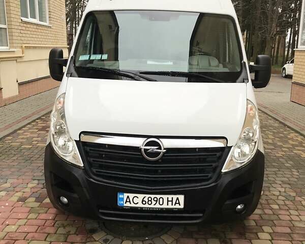 Білий Опель Movano, об'ємом двигуна 2.3 л та пробігом 247 тис. км за 14000 $, фото 1 на Automoto.ua