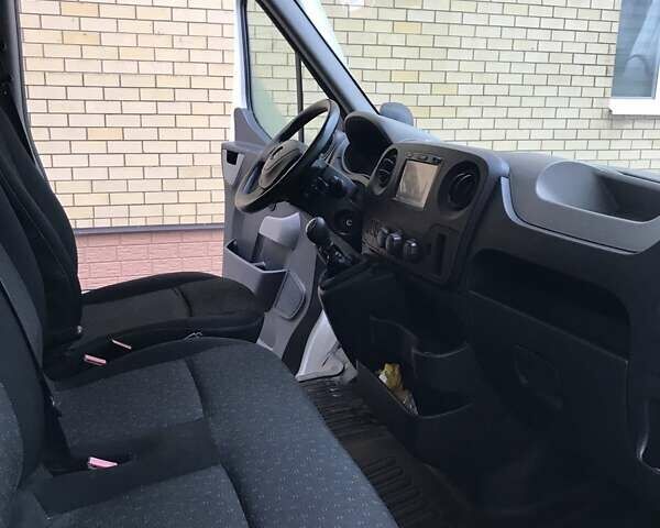 Білий Опель Movano, об'ємом двигуна 2.3 л та пробігом 247 тис. км за 14000 $, фото 10 на Automoto.ua