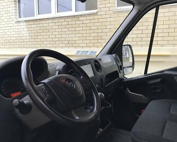 Білий Опель Movano, об'ємом двигуна 2.3 л та пробігом 247 тис. км за 14000 $, фото 8 на Automoto.ua
