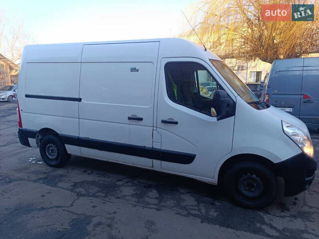 Білий Опель Movano, об'ємом двигуна 2.3 л та пробігом 400 тис. км за 12000 $, фото 2 на Automoto.ua