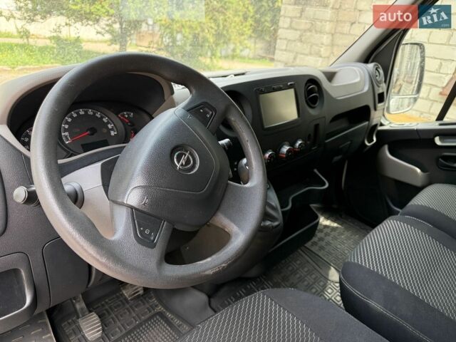 Белый Опель Movano, объемом двигателя 2.3 л и пробегом 391 тыс. км за 12400 $, фото 8 на Automoto.ua