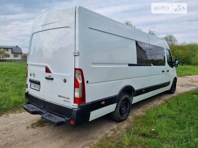 Белый Опель Movano, объемом двигателя 2.3 л и пробегом 135 тыс. км за 22500 $, фото 2 на Automoto.ua