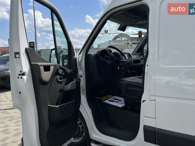 Белый Опель Movano, объемом двигателя 2.3 л и пробегом 214 тыс. км за 13900 $, фото 11 на Automoto.ua