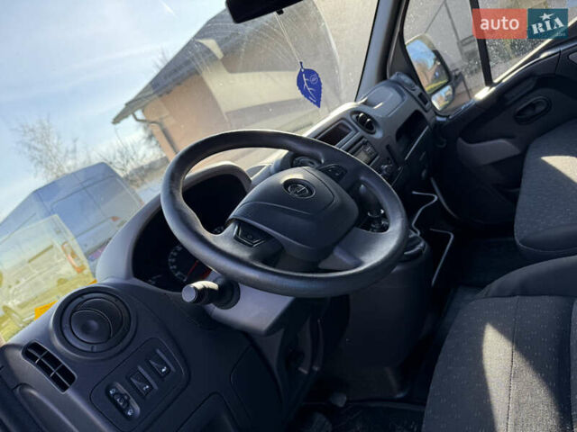 Білий Опель Movano, об'ємом двигуна 2.3 л та пробігом 209 тис. км за 13900 $, фото 15 на Automoto.ua