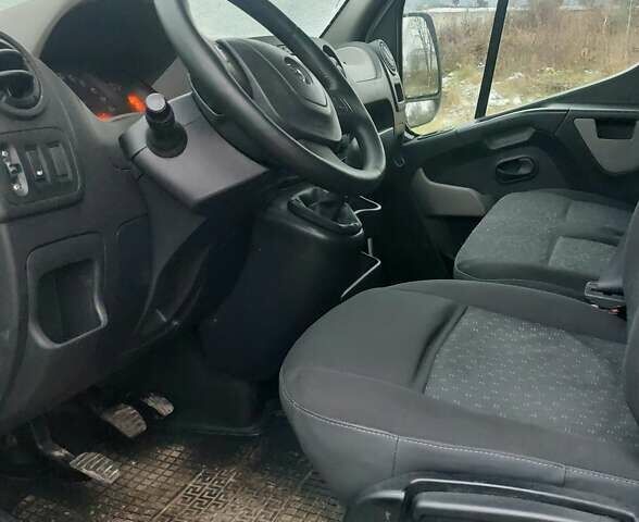 Белый Опель Movano, объемом двигателя 0 л и пробегом 188 тыс. км за 12500 $, фото 10 на Automoto.ua