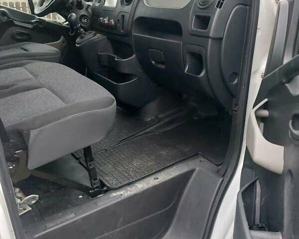 Белый Опель Movano, объемом двигателя 0 л и пробегом 188 тыс. км за 12500 $, фото 9 на Automoto.ua