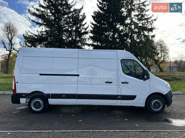 Белый Опель Movano, объемом двигателя 2.3 л и пробегом 284 тыс. км за 15700 $, фото 2 на Automoto.ua