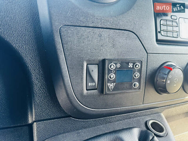 Білий Опель Movano, об'ємом двигуна 2.3 л та пробігом 280 тис. км за 14950 $, фото 34 на Automoto.ua