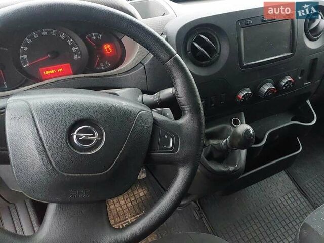Белый Опель Movano, объемом двигателя 0 л и пробегом 188 тыс. км за 12500 $, фото 11 на Automoto.ua