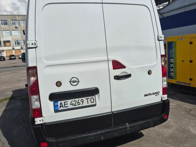 Белый Опель Movano, объемом двигателя 2.3 л и пробегом 241 тыс. км за 15900 $, фото 5 на Automoto.ua