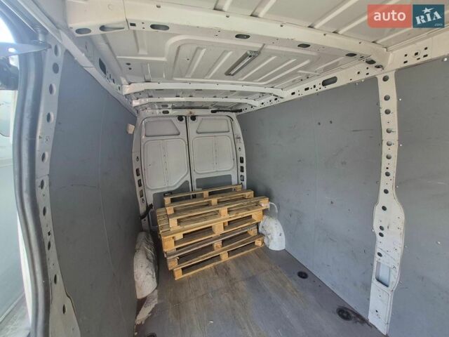 Белый Опель Movano, объемом двигателя 2.3 л и пробегом 241 тыс. км за 15900 $, фото 9 на Automoto.ua