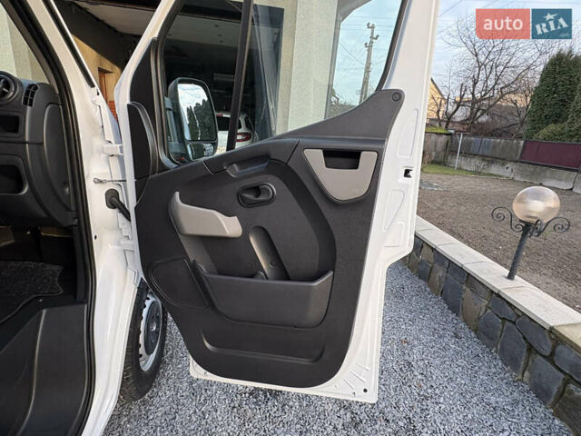 Белый Опель Movano, объемом двигателя 2.3 л и пробегом 262 тыс. км за 18600 $, фото 49 на Automoto.ua