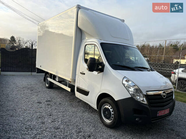 Белый Опель Movano, объемом двигателя 2.3 л и пробегом 262 тыс. км за 18600 $, фото 4 на Automoto.ua