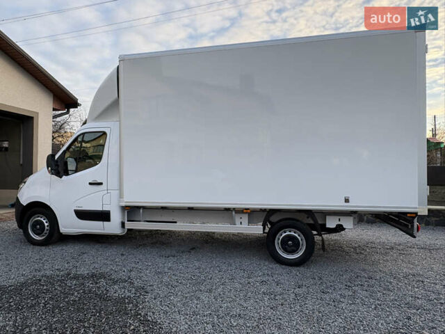 Белый Опель Movano, объемом двигателя 2.3 л и пробегом 262 тыс. км за 18600 $, фото 7 на Automoto.ua