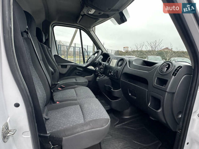 Білий Опель Movano, об'ємом двигуна 2.3 л та пробігом 274 тис. км за 17800 $, фото 19 на Automoto.ua