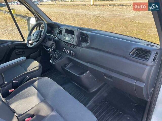 Белый Опель Movano, объемом двигателя 2.3 л и пробегом 154 тыс. км за 17900 $, фото 6 на Automoto.ua