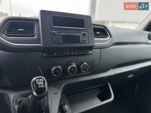 Белый Опель Movano, объемом двигателя 0 л и пробегом 160 тыс. км за 18900 $, фото 16 на Automoto.ua