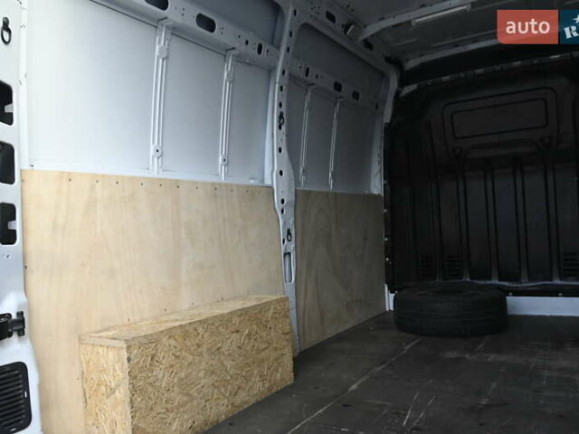 Белый Опель Movano, объемом двигателя 2.3 л и пробегом 283 тыс. км за 16700 $, фото 29 на Automoto.ua