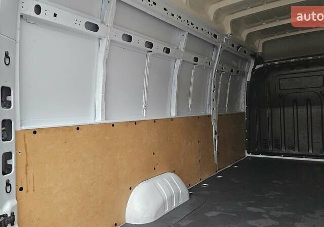 Білий Опель Movano, об'ємом двигуна 2.3 л та пробігом 173 тис. км за 22550 $, фото 27 на Automoto.ua