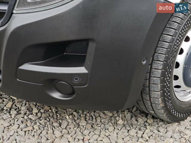 Белый Опель Movano, объемом двигателя 2.3 л и пробегом 146 тыс. км за 17999 $, фото 14 на Automoto.ua