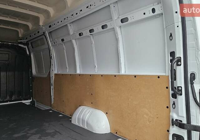 Білий Опель Movano, об'ємом двигуна 2.3 л та пробігом 173 тис. км за 22550 $, фото 25 на Automoto.ua