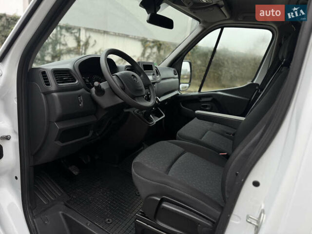 Белый Опель Movano, объемом двигателя 2.3 л и пробегом 160 тыс. км за 18900 $, фото 30 на Automoto.ua