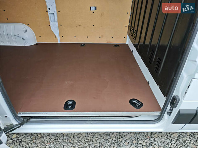 Белый Опель Movano, объемом двигателя 2.3 л и пробегом 146 тыс. км за 17999 $, фото 41 на Automoto.ua