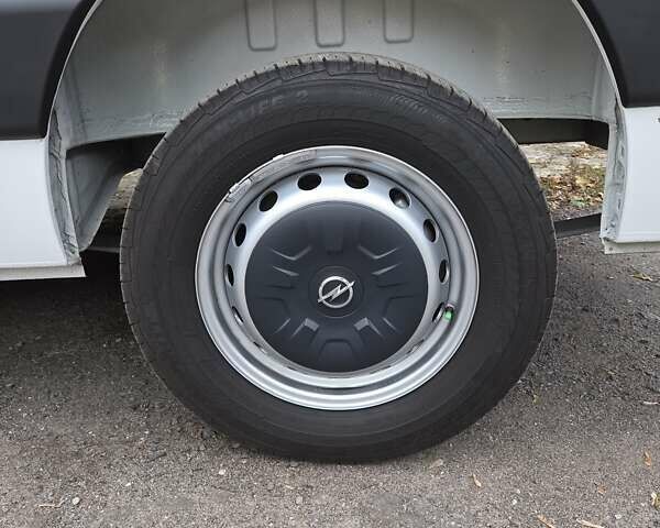 Опель Movano 2020 у Дніпро (Дніпропетровську) на Automoto.ua Білий Опель Movano, об'ємом двигуна 0 л та пробігом 195 тис. км за 18200 $, фото 15 на Automoto.ua