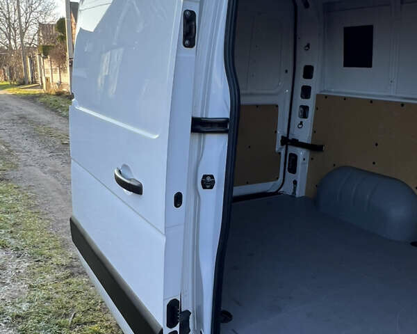 Белый Опель Movano, объемом двигателя 2.3 л и пробегом 143 тыс. км за 16699 $, фото 43 на Automoto.ua