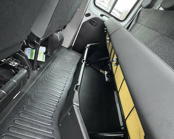 Білий Опель Movano, об'ємом двигуна 2.3 л та пробігом 123 тис. км за 22500 $, фото 21 на Automoto.ua